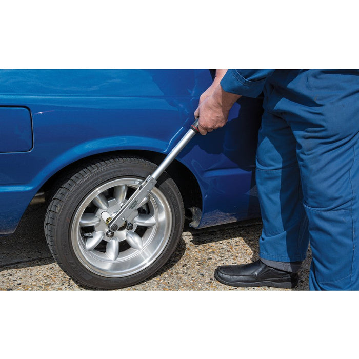 Draper Tools 1/2 Square Drive Push Through Torque Wrench With a Torquing Range of 50-225NM